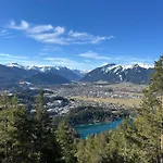 Hahnenkamm Pensionat Reutte