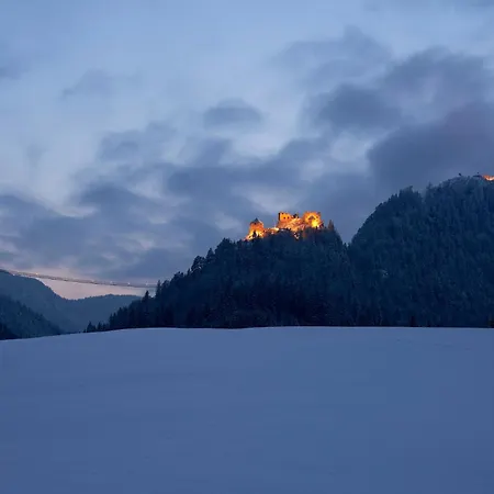 Pensionat Hahnenkamm Reutte